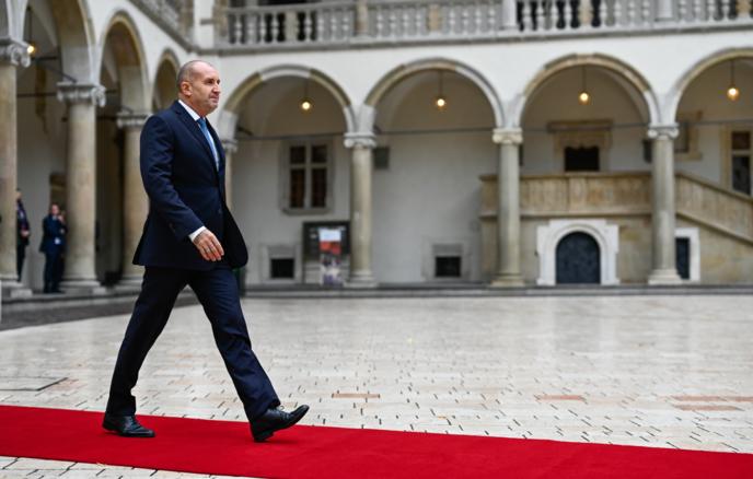 Румен Радев, лидер коалиции "Прогрессивная Болгария" Румен Радев, лидер коалиции "Прогрессивная Болгария"
