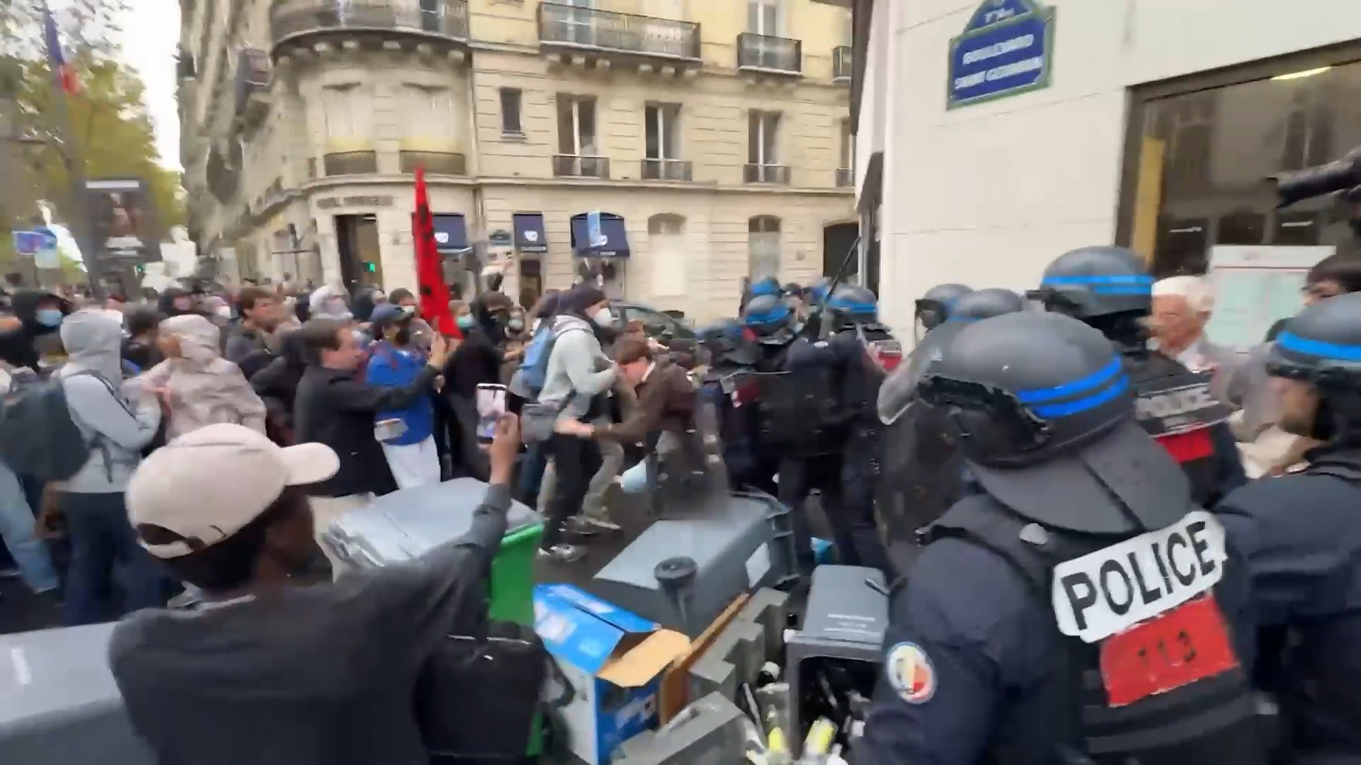 протесты школьников во Франции