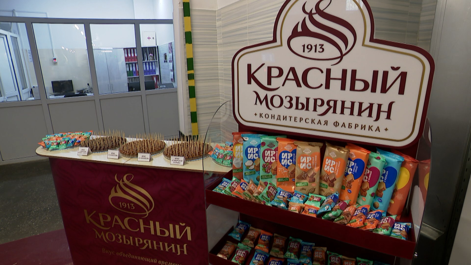 Командировка на Гомельщину, презентация нового трактора - как прошла рабочая неделя Президента