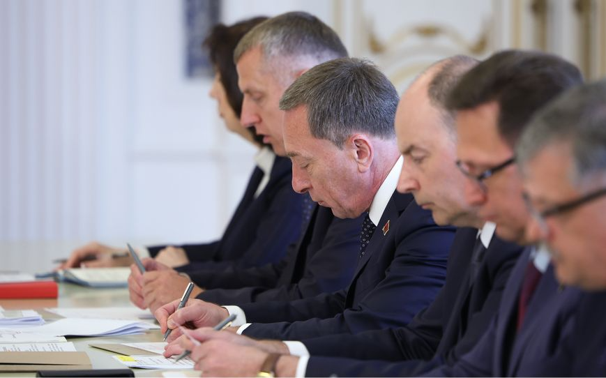 Участники совещания у Президента Беларуси с правительством Беларуси