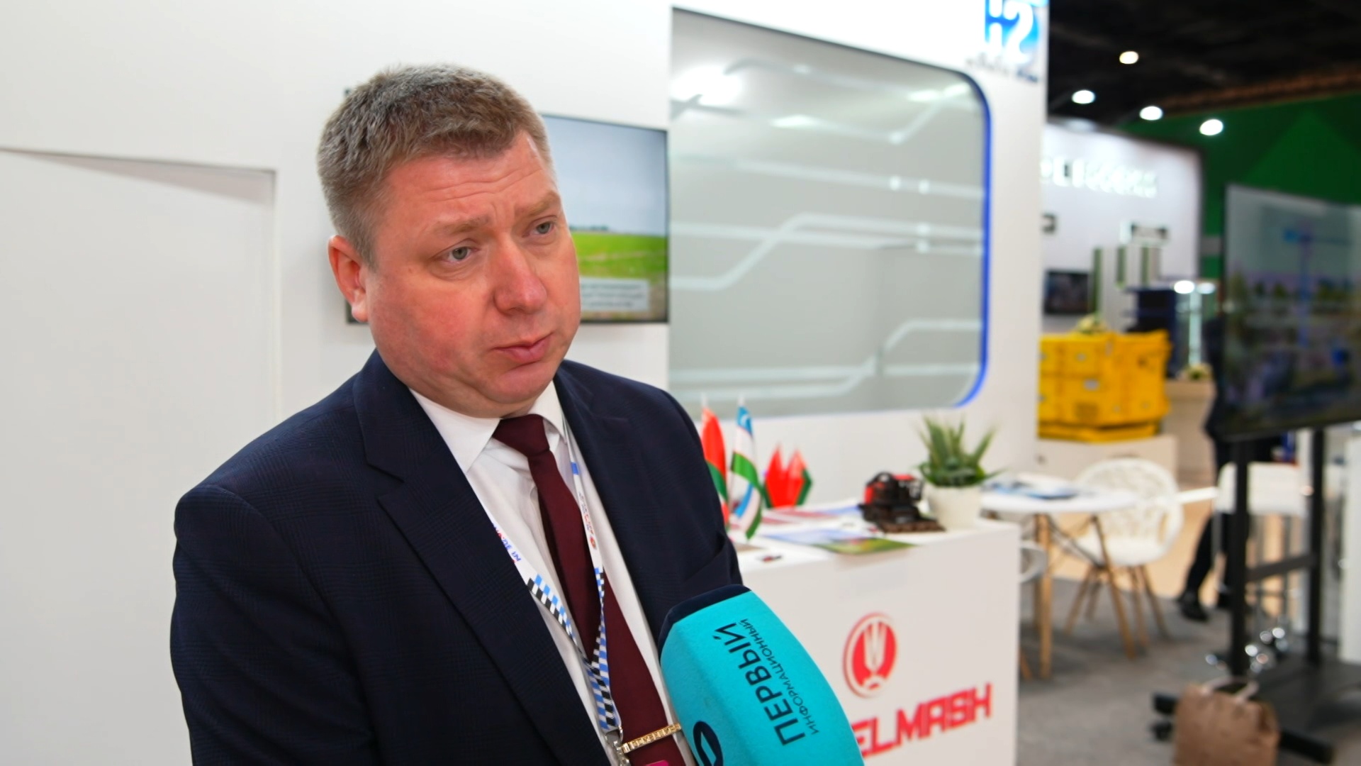 Денис Поправка, директор центра продаж и сервиса ОАО "Гомсельмаш" - управляющая компания холдинга "Гомсельмаш"