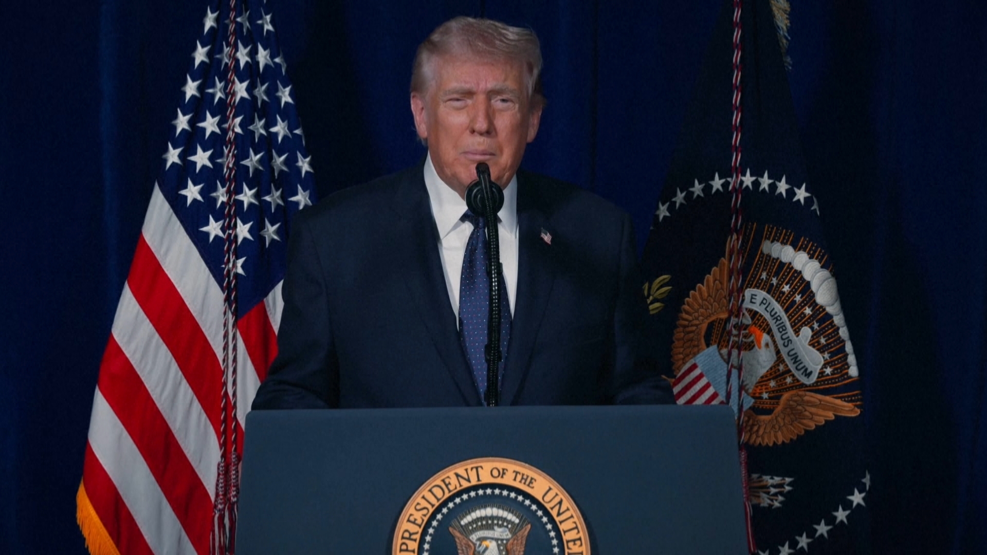 Дональд Трамп, Президент США