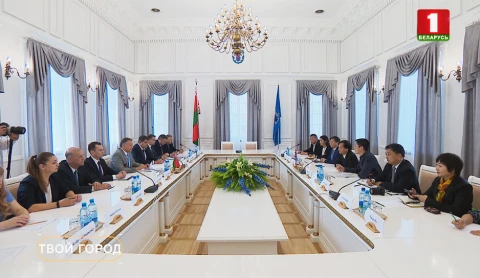 Твой город | Со столицы на другой континент! Минск и Китай делают еще один шаг навстречу! Твой город | Со столицы на другой континент! Минск и Китай делают еще один шаг навстречу!