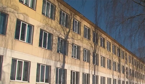 Принято решение закрыть среднюю школу N 4 в Осиповичах Принято решение закрыть среднюю школу N 4 в Осиповичах