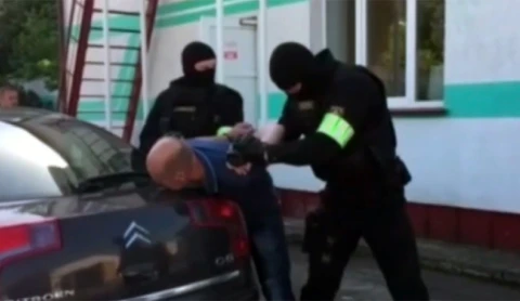 Коррупционную схему закупок автозапчастей госпредприятиями раскрыли витебские правоохранители Коррупционную схему закупок автозапчастей госпредприятиями раскрыли витебские правоохранители