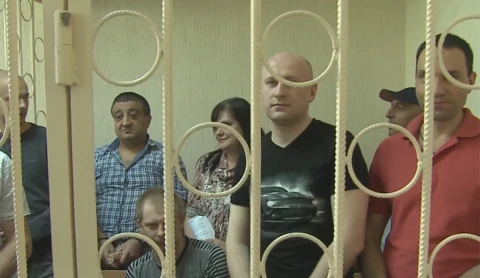 Получение взяток группой по предварительному сговору Получение взяток группой по предварительному сговору