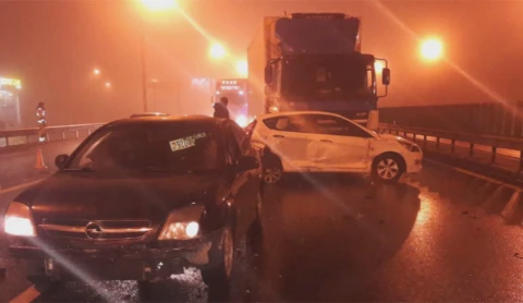 Двое пострадавших в ДТП на МКАД находятся в больнице Двое пострадавших в ДТП на МКАД находятся в больнице