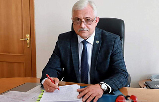 О «билете» на Республиканскую доску Почета, перспективах развития района и подготовке олимпийских чемпионов. Большое интервью с председателем Островецкого райисполкома к юбилею города