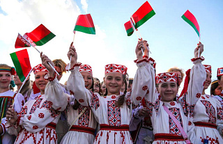 Стихотворение Ирины Пунько "О беларусах"