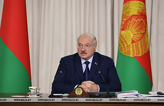 Лукашенко: я не требую космоса в сельском хозяйстве, но нам надо сохранить страну
