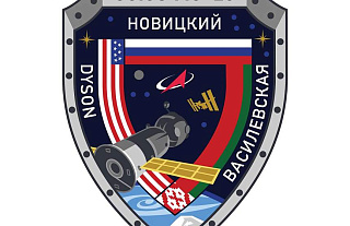 Роскосмос утвердил эмблему экипажа "Союз МС-25" с изображением флага Беларуси