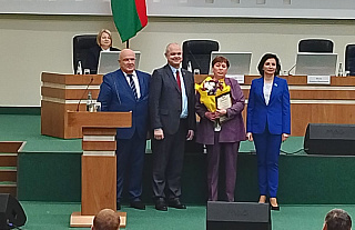Островецкие медики отмечены наградами на областной коллегии