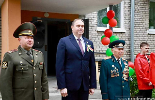 Ветеран Великой Отечественной войны Владимир Фёдорович Колесников принимал поздравления с наступающим Днём Победы