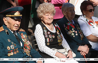 ФОТОФАКТ: Жители Гродно празднуют День Независимости Республики Беларусь