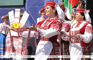 "Александрия собирает друзей": один из самых ярких и любимых праздников стартует на шкловской земле