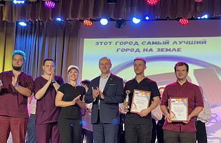 Как живём, так и шутим: репортаж с районного конкурса КВН 