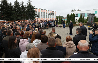 Лукашенко: белорусы должны гордиться своей историей, иначе станем Иванами, не помнящими родства