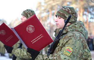 Более полутора тысяч солдат-пограничников приняли Военную присягу