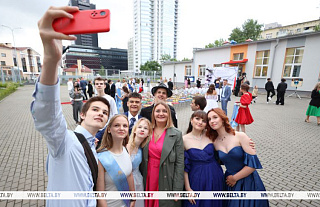 Более 150 тыс. девяти- и одиннадцатиклассников станут выпускниками в этом году