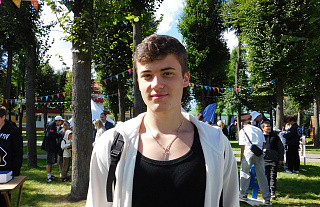 Алексей Садовский: «Все на празднике города улыбаются и радуются, приятно смотреть и гулять» 
