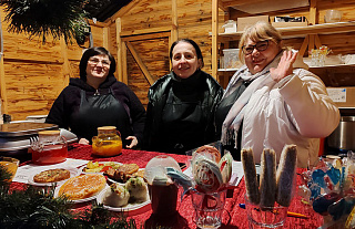 Вкусный старт рождественских вечеров в Островце