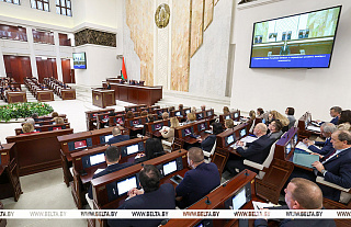 Правительство Беларуси работает над модернизацией системы пособий по уходу за ребенком