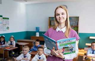 Сколько зарабатывают белорусские учителя?