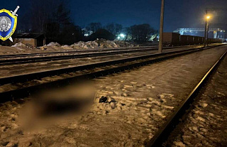 В Минском районе под колесами поезда погибла 19-летняя девушка