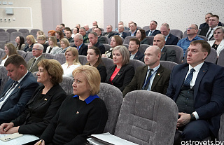 Итоги социально-экономического развития района и исполнения бюджета за 2025 год рассмотрели на совместном заседании райисполкома и сессии райсовета депутатов (дополнено)
