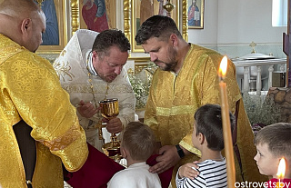 Престольный праздник отметили в церкви Святых апостолов Петра и Павла