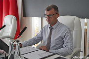 Экономический рывок и забота о людях -- эти и другие вопросы рассмотрели на сессии райсовета депутатов