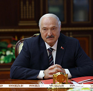 Александр Лукашенко требует от руководства на местах обеспечить технологическую, а не палочную дисциплину