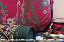 Какие категории семей получат материальную помощь к школе, рассказали в Минтруда