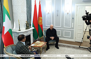 Александр Лукашенко о неформальных переговорах с Президентом Мьянмы: обсудили все направления сотрудничества