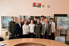 Открытый диалог со школьниками провели военнослужащие 1146-го гвардейского зенитного ракетного полка