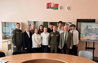 Открытый диалог со школьниками провели военнослужащие 1146-го гвардейского зенитного ракетного полка