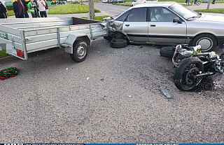 В Сморгони водитель Audi сбил мотоциклиста