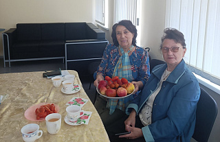 В районном обществе инвалидов по зрению провели конкурс ко Дню пожилых людей