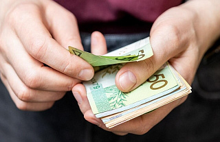 Сколько белорусы смогут получить в подарок без уплаты налога?