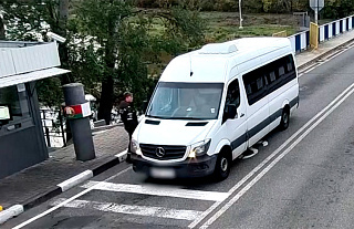 Пограничники в ПП "Брест" пресекли две попытки ввоза наркосодержащих медикаментов