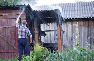 Пожар потушили до приезда пожарных