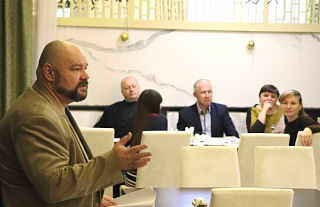 «Антураж» стал четырехкратным победителем турнира по «Брейн-рингу» 