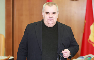 Субботнюю прямую линию с жителями Гродненщины провел заместитель председателя облисполкома Владимир Дешко