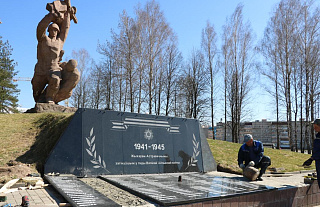 К 75-летию освобождения Островца обновят мемориальные плиты, поставят новый памятник  и пройдут поисковые работы