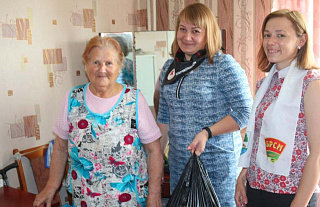Полезные подарки переданы ветеранам