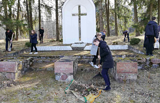 Да акцыі «Тыдзень лесу – 2020» далучыліся варнянскія школьнікі