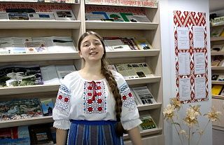 Да Дня беларускага пісьменства: вершы чытаюць ﻿﻿Вікторыя Іванцэвіч, ﻿Алег Мундуць﻿ і працаўнікі культуры