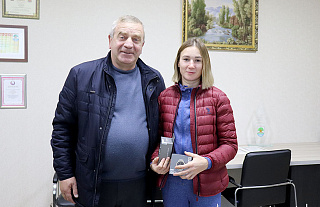 Смарт-гадзіннік ад «гудагайцаў». Анастасія Рароўская атрымала спонсарскую дапамогу