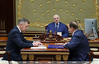 От поставок нефти до санкций и налогового маневра. Лукашенко доложили о работе нефтехимического комплекса