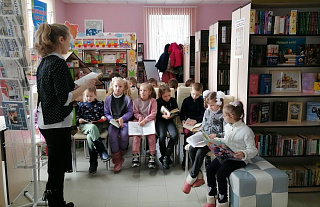 У міхалішкаўскай бібліятэцы расказалі аб маленькіх героях вялікай вайны